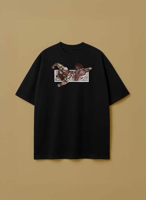Armored Titan vs Attack Titan Fight – T-Shirt & Hoodie